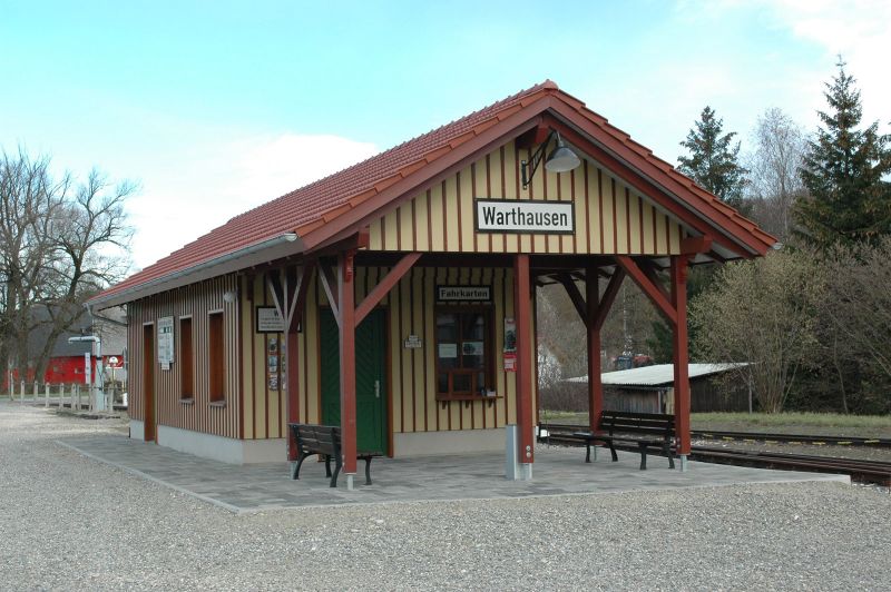 Öchsle-Bahnhof Warthausen